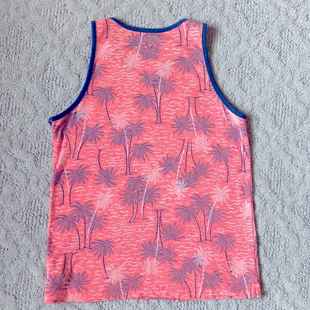 🌴 Size 8 Tropical Palm Tank - Picture 6 of 6